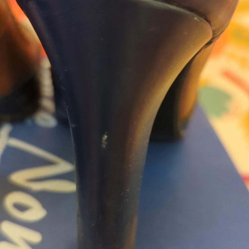 Brown and Black Mary Jane Heels - Picture 6 of 9